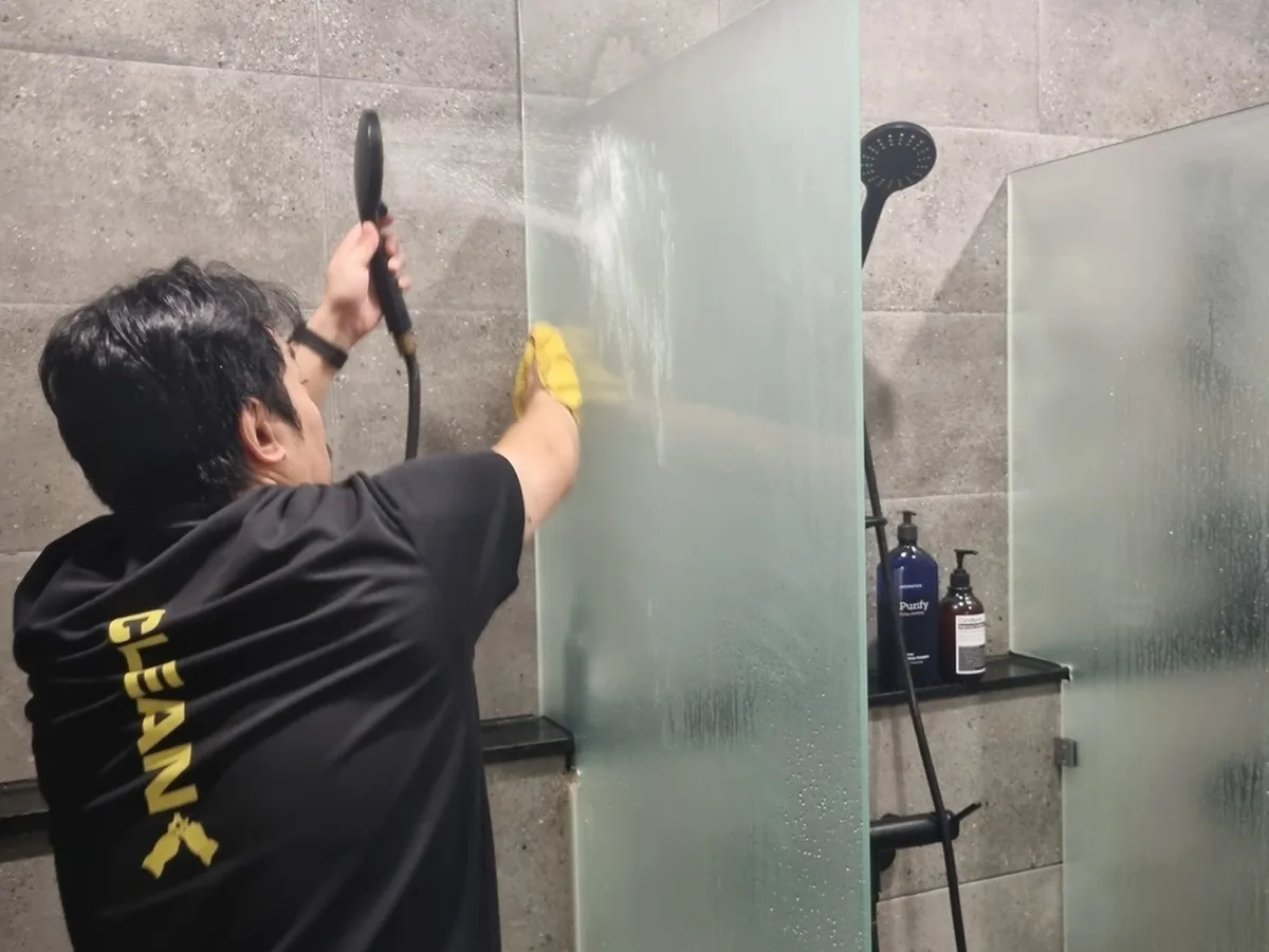 당진시 시곡동 건물 세면대·파우더룸 바닥 위생청소 사례 - 행진크린
