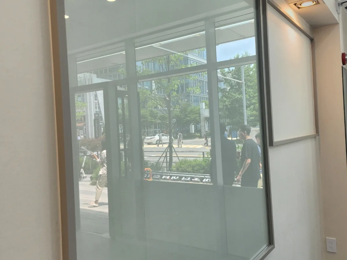 청양군 남양면 건물 복도·대기 동선 야간 위생청소 사례 - 행진크린